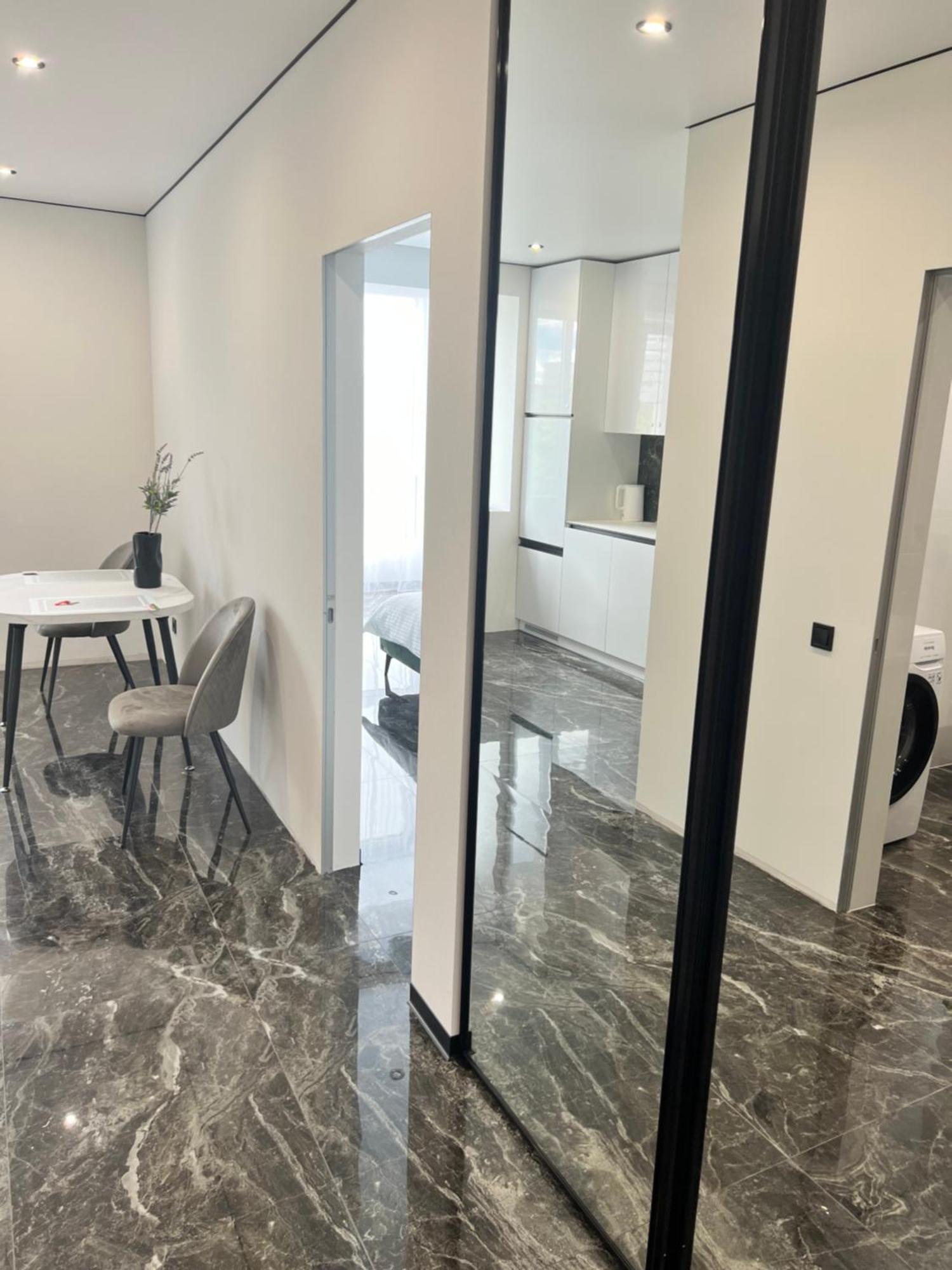 Люкс Апартаменти В Жкарена Та Жк Great House Rivne Kültér fotó